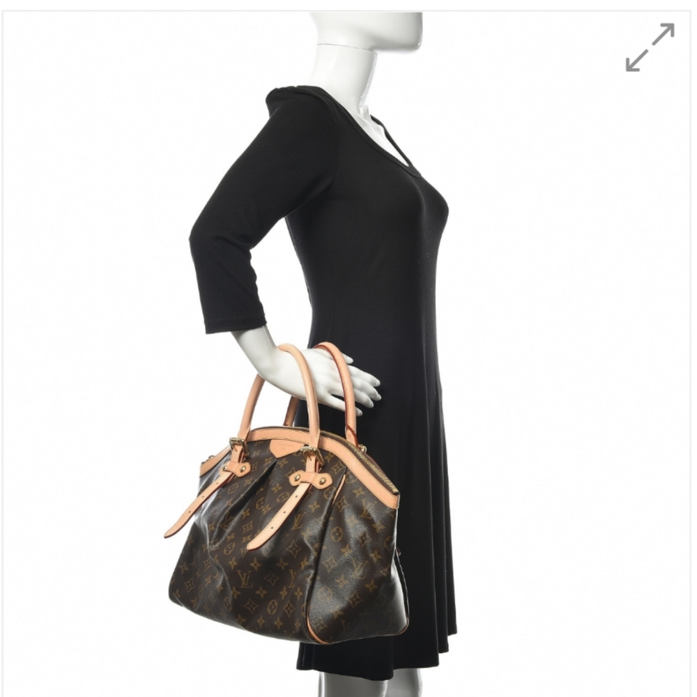 COPY - Authentic- LOUIS VUITTONMonogram Tivoli GM